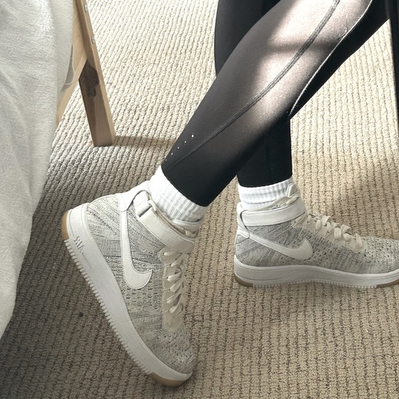 2016 Nike Air Force 1 Ultra Flyknit Hightop. 
“The Lightest One” - Picture 1 of 7